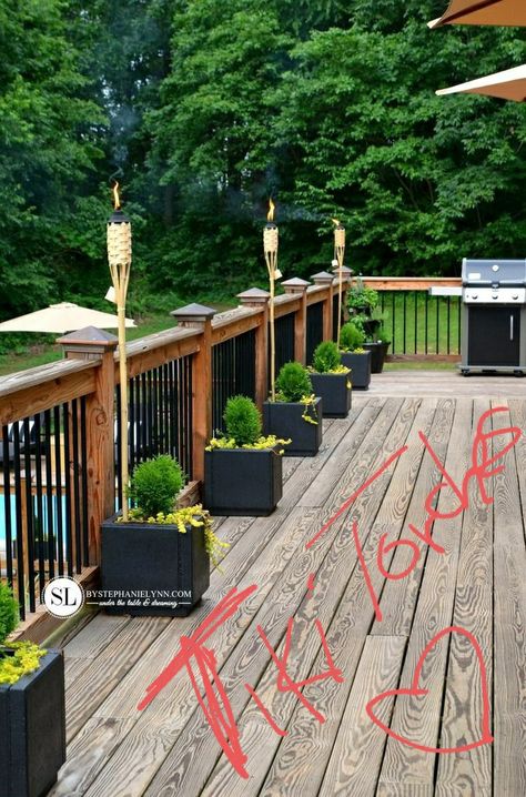 Party Ambiance, Design Per Patio, Summer Deck, Deck Decor, Deck Designs Backyard, Deck Railing, Decks Backyard, Diy Deck, Backyard Deck