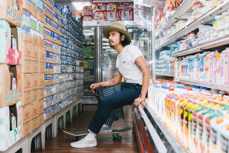 DENNY BALMACEDA Movie Vibes, High Fidelity, Menswear Fashion, Clean Up, Panama Hat, Fashion Blog, Capri Pants, My Style, Pants