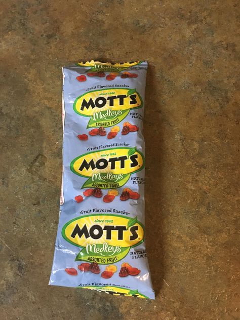 Motts Gummies, Motts Fruit Snacks, Gummy Snacks, Fruit Snacks, Fruit Flavored, Food Obsession, Pretty Selfies, Life Savers, Food Cravings