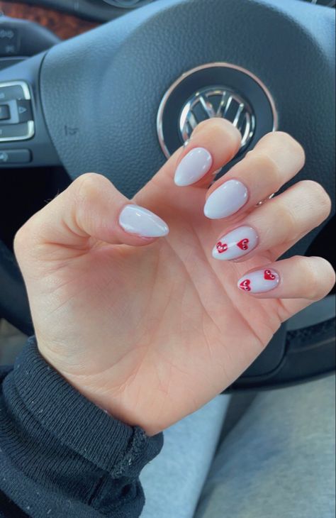 Love Heart With Eyes Nails, Comme Des Garcons Nails, Uñas Aesthetic, Cut Nails, Teen Nails, How To Cut Nails, Heart Nail, Nail Style