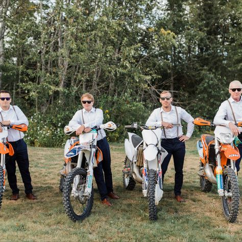 Grooms Cake Dirt Bike, Four Wheeler Wedding, Dirtbike Wedding Ideas, Dirt Bike Wedding Photos, Dirtbike Wedding Photos, Dirt Bike Wedding Ideas, Moto Wedding, Wedding Car Ideas, Motocross Wedding