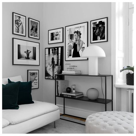 Black, white and a touch of gray; monochrome is a color of its own 🖤. . . . Design Picture Wall Living Room, Monochrome Living, Monochrome Living Room, Beautiful Living Rooms, Living Room Pictures, White Decor, Design Living, Wall Decor Bedroom, Living Room Wall