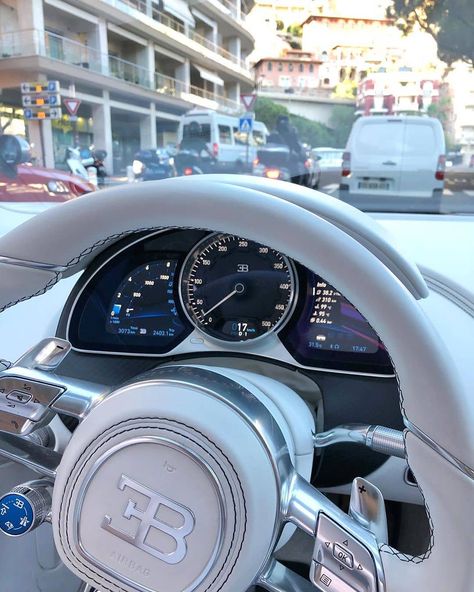 Bugatti Interior, Billionaires Row, Cute Couples Texts, New Luxury Cars, Luxury Car Interior, Car Accessories For Women, Car Goals, Bugatti Cars, Exotic Sports Cars