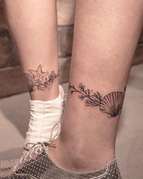 Matching Seashell Ankle Tattoos Ocean Tattoos Ankle, Seashell Tattoo Ankle, Matching Seashell Tattoos, Shell Ankle Tattoo, Beach Ankle Tattoo, Cool Sibling Tattoos, Aquarium Tattoo, Seashell Tattoo, Cute Ankle Tattoos