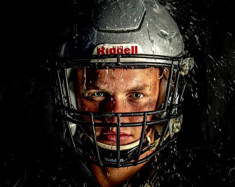 Brad Deel specializes in unique and captivating sports images and portraits. HIGH-QUALITY PORTRAIT PHOTOGRAPHY DEDICATED TO TAKING SPORTS IMAGES BEYOND THE GAME. Sports Images, Cool Poses, Sports Photography, Photography Pictures, Picture Ideas, Football Helmets, The Game, Photography Poses, Portrait Photography