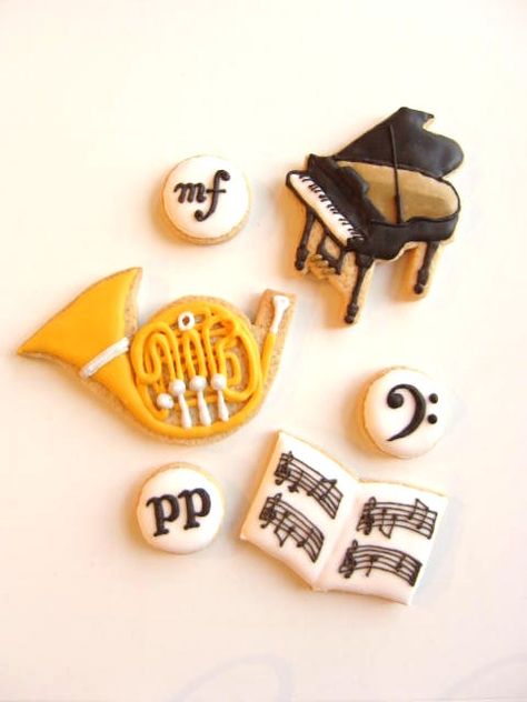 School Cookies, Music Cookies, Royal Icing Sugar, Music Themed Parties, Holiday Pies, Cutout Sugar Cookies, Fondant Cookies, Cookies N Cream Cookies, French Horn