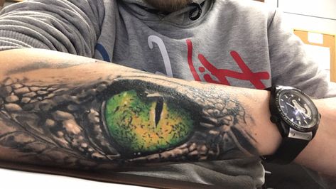 Crocodile Eye Tattoo, Snakeskin Tattoo, Dragon Eye Tattoo, Crocodile Eyes, Indian Tattoos, Indian Tattoo, New Tattoo, Dragon Eye, Eye Tattoo