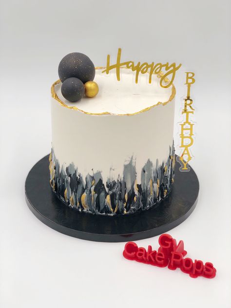 Black and white birthday cake Simple Male Birthday Cake Design, Male Birthday Cakes Ideas, Male Cakes Birthday Men, Simple Male Birthday Cake, Male Birthday Cake Ideas, Male 30th Birthday Cake, Male Birthday Cake, Black And White Birthday Cake, Male Cakes