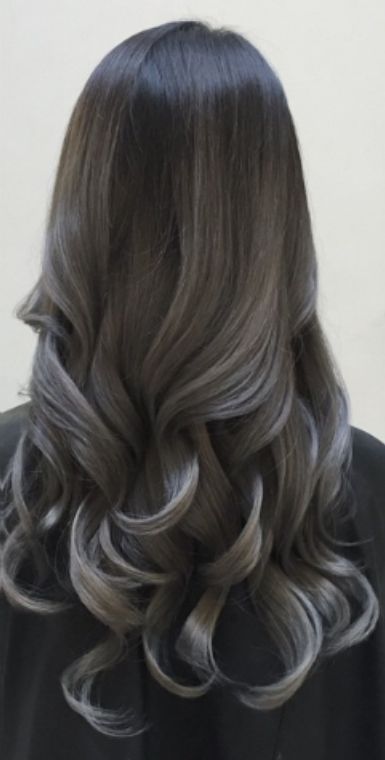 Platinový Blond, Grey Balayage, Trendy We Fryzurach, Gray Balayage, Granny Hair, Silver Grey Hair, Super Hair, Hair Color Dark, Ash Blonde