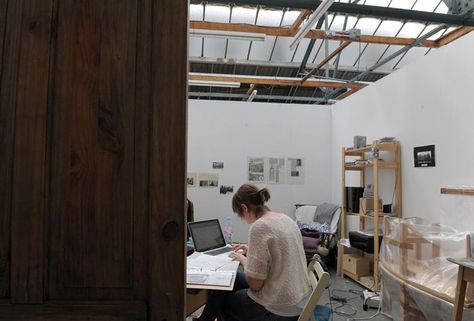 11 Notable European Artist Residencies Acme Studio, Art Careers, Space Hotel, Artist Residency, London Artist, Art Shows, Career Tips, Google Co, Mindful Living