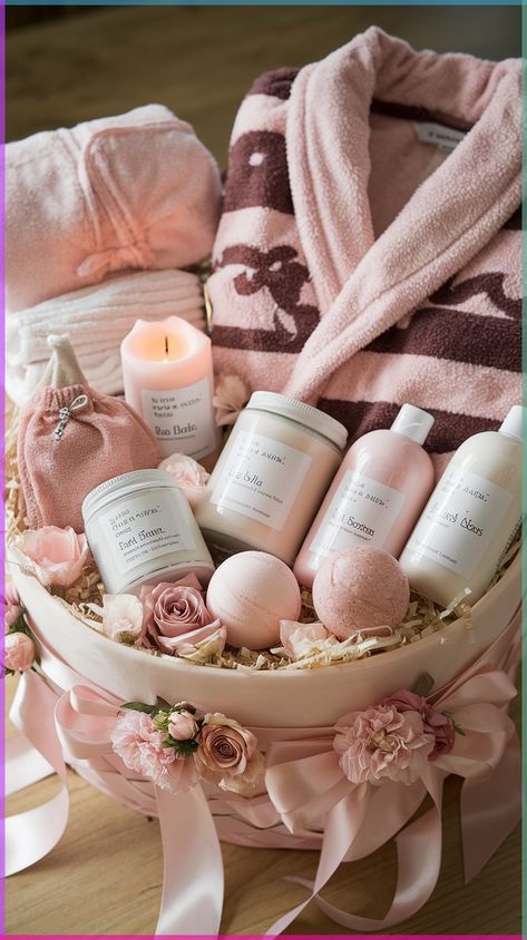 A birthday gift basket that brings the spa to her! From luxurious lotions to calming bath bombs, this is the ultimate pamper package for the special woman in your life. Whether she’s turning 20 or 50, this creative and unique gift will have her feeling cherished. Affordable, luxurious, and simple yet thoughtful! 💗🎁 Luxury Hamper Ideas, Cute Hamper Gift Ideas, Spa Gift Basket Ideas For Women, Unique Hamper Ideas, Hamper Ideas For Women, Birthday Gift Basket Ideas, Gift Basket For Her, Luxury Gift Basket, Birthday Hamper