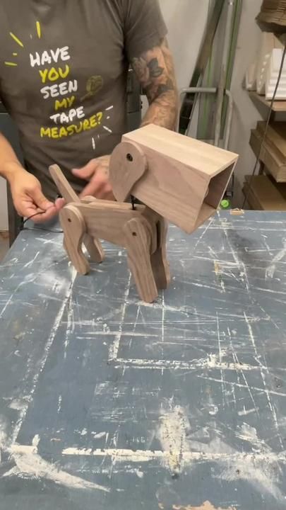 Dog Lamp, Wood Slice Crafts, Small Woodworking Projects, Cnc Projects, Woodworking Ideas Table, Woodworking Projects That Sell, Beginner Woodworking Projects, Woodworking Plan, Diy Wood Projects Furniture