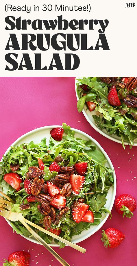 The perfect summer side: Strawberry Arugula Salad with candied pecans and a simple balsamic dressing! Just 10 ingredients and 30 minutes required for this easy, fantastic salad. Strawberry Arugula Salad, Salad With Candied Pecans, Brown Sugar Pecans, Candied Pecans For Salad, Salad With Strawberries, Sugar Pecans, Vegan Gluten Free Snacks, Pecan Chicken, Minimalist Baker