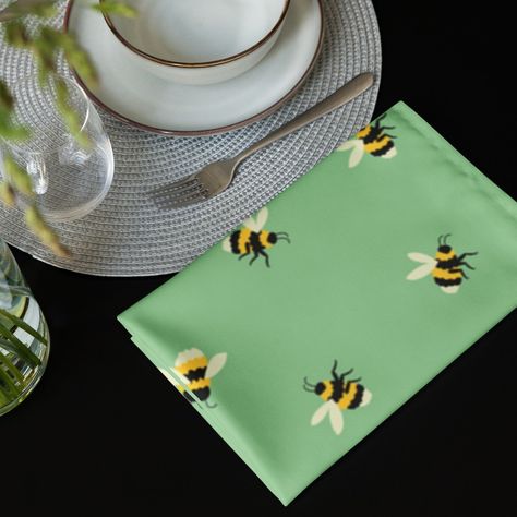 🍽️✨ Transform Your Dining Experience with Customizable Cloth Napkins! ✨🍽️ Tired of dull dinner settings? Elevate your meals with our customizable Cloth Napkin Set. Each set includes four individual napkins, allowing you to choose a unique design for each one. Whether you prefer bold, artistic prints or subtle, minimalist designs, you can tailor each piece to your liking. Made from premium fabric, these napkins are lightweight, soft to the touch, and pliable. Perfect for hosting special dinne... Cloth Napkin, Custom Personalized Gifts, Minimalist Designs, Cloth Napkins, Premium Fabric, Napkins Set, Dining Experience, Dining Experiences, Minimalist Design