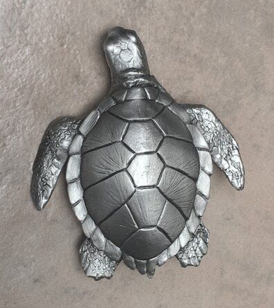 Metal Turtle, Tile Walls, Tortoise Care, Hawaii Wall Art, Turtle Sculpture, Tropical Sea, Baby Turtles, Bas Relief, Decor Figurines