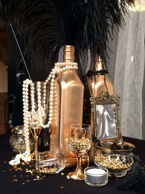 40+ New Years Eve Party Ideas - Great Gatsby Theme - HubPages 20s Party Decorations, Roaring 20s Birthday Party, Roaring 20s Birthday, Gatsby Birthday Party, Gatsby Gala, Gatsby Party Decorations, Speakeasy Party, Great Gatsby Themed Party, Great Gatsby Theme