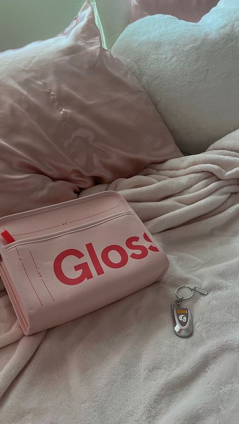 glossier, beauty bag, keychain, haul, pink, aesthetic Glossier Keychain, Glossier Beauty Bag, Glossier Haul, Good Routines, Glossier Beauty, Glossier Bag, Stretch Concealer, Boy Brow, Black Brows