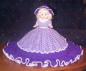 Gown Patterns, Barbie Gown, Bed Dolls, Crochet Bed, Crochet Doll Clothes Free Pattern, Crochet Doll Clothes Patterns, Doll Patterns Free, Crochet Doll Dress, Crochet Dolls Free Patterns