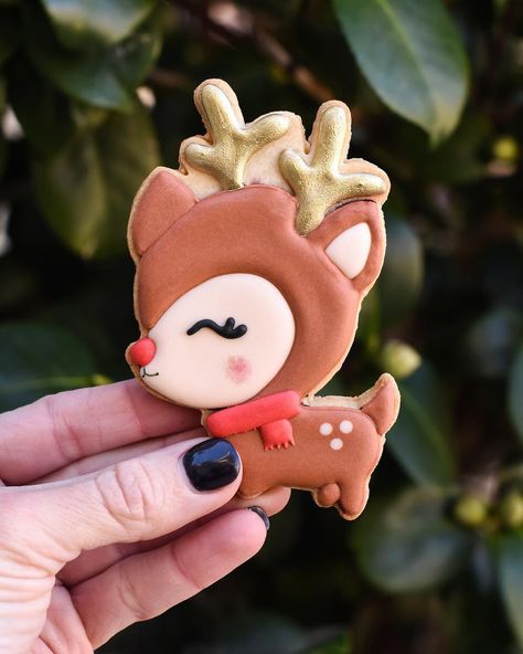 Cookies Design, Kawaii Cookies, Cookie Decorations, Cute Christmas Cookies, Reindeer Cookies, Cookie Christmas, Cake Mix Cookie Recipes, Rudolph The Red Nosed Reindeer, Xmas 2024