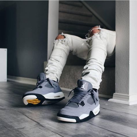 Happy Friday! What’s on your feet today? � Jordan 4 Cool Grey Outfit, Jordan Retro 4 Outfits, Jordan 4 Outfit Men, Air Jordan 4 Outfit, Jordan 4 Cool Grey, Jordan 4 Outfit, Kick Rocks, Sneakers Outfit Men, Nike Air Flight