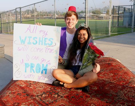 Promprosal. He dressed as Aladdin, took her on a magic carpet ride (large flat cart with oriental rug on top) with A Whole New World playing on a speaker. Had someone holding the sign and flowers at the end. Oh, and gave her a Princess Jasmine crown. Hoco Proposals Ideas Disney Princess, Hoco Proposals Ideas Aladdin, Aladdin Promposal, Aladdin Hoco Proposal, Disney Princess Hoco Proposals, Princess Promposal, Homecoming Date Ideas, Princess Jasmine Crown, Sadie Proposals Ideas