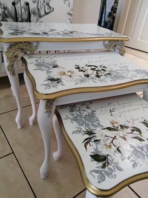 Nested Tables, Painted Tables, Interesting Furniture, Re Design, Revamp Furniture, Furniture Redos, Furniture Painting Techniques, Kitchen Backsplash Designs, Decoupage Furniture