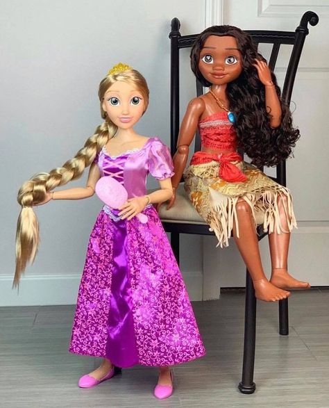 Rapunzel & Moana new dolls!! At: Target shopDisney JAKKS Pacific Moana Doll, Frozen Headband, Rapunzel Doll, Barbie Camper, Pink Heart Jewelry, Kids Toy Shop, Girl Hair Colors, Kids Bottle, Disney Princess Dolls