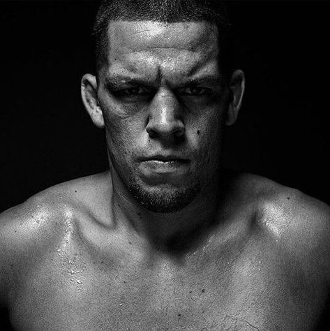 Joe Rogan Tattoo, Nate Diaz Ufc, Diaz Ufc, Diaz Brothers, Nick Diaz, Stipe Miocic, Ufc Boxing, Famous Portraits, Nate Diaz