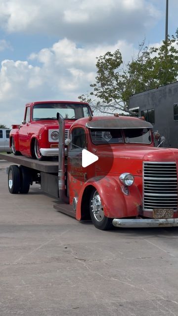 SICK Cars and Trucks on Instagram: "Bagged Retired Fire Truck Towing a Bagged International Cruising Through @texaswake_n_scrape 🔥 Built by @chassisfab #sickcarsandtrucks #baggedtrucks #texaswakenscrape" Old Trucks For Sale, Sick Cars, Bagged Trucks, Cars And Trucks, Tow Truck, Fire Truck, Trucks For Sale, Old Trucks, Fire Trucks