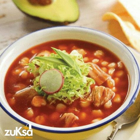 Hoy empezamos a festejar el 16 de Septiembre y no hay nada mejor que disfrutar de la deliciosa comida mexicana. Menudo Recipe Easy, Pozole Recipe, Real Mexican Food, Mexican Menu, Traditional Mexican Food, Mexican Dinner Recipes, Best Mexican Recipes, Mexican Dessert, Mexican Food Recipes Authentic