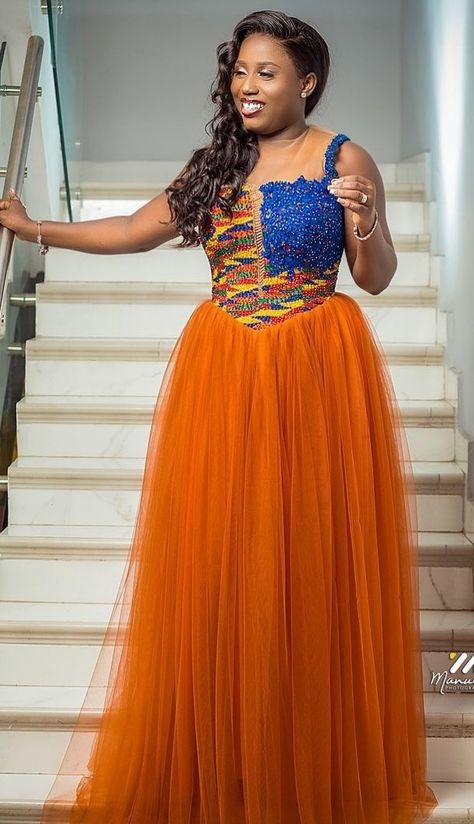 Grateful To God, Kente Dress, Long African Dresses, Kente Styles, African Dresses Modern, Lace Gown Styles, African Inspired Clothing, Lace Dress Styles, Stylish Fall Outfits