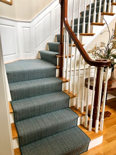 Beautiful blue herringbone/chevron on a recent staircase and landing project. The pattern is modern and timeless and looks great in any home! +Momeni Zig Zag Ivy/Blue #homedesign #newenglandhome #carpetdesign #homedecor #homeimprovements #interiordecor #interiordesign #interiorfashion #homedecor #homeliving #homestyle Herringbone Carpet, Stairs Runner, Curly Haircuts, New England Homes, Blue Carpet, Carpet Stairs, Stair Runner, Carpet Design, Living Room Tv