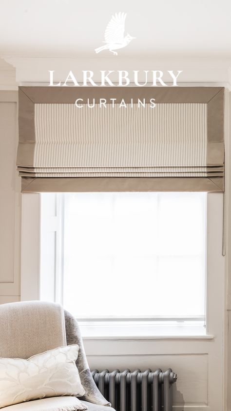 Romanetes Ideas, Luxury Roman Blinds, Curtains And Blinds Together Living Room, Curtains Living Room Modern Window, Blinds For Windows Bedrooms, Roman Curtains Living Room, Modern Blinds For Windows Living Room, Roman Curtains Bedroom, Window Curtain Aesthetic