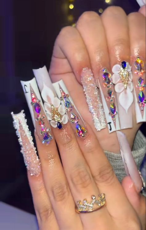 Extra Bling Acrylic Nails, White Glam Birthday Nails, Full Bling Acrylic Nails, Birthday Nails Extra Long Bling, Blinged Out Birthday Nails, Buchona Nails Acrylic, Birthday Nails Long Bling, Extra Bling Nails, Long Extra Nails