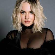 JoJo Tickets, Tour Dates & Concerts 2023 & 2022 – Songkick Jojo Singer, Jojo Levesque, Like Fine Wine, Mtv Videos, Video Music Awards, Mtv Video Music Award, Classic Beauty, Hair Makeup, Hair Color