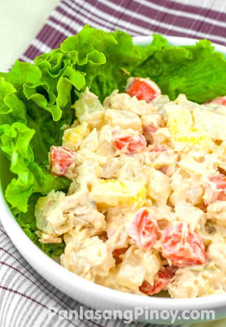 Potato Salad with Carrots and Pineapple is a special potato salad version that tastes rich and delicious. This salad recipe is a must try. Potato Salad With Carrots, Simple Egg Salad Recipe, Filipino Salad, Simple Egg Salad, Salad With Carrots, Filipino Delicacies, Lutong Pinoy, Baking Potatoes, Potato Salad Recipe Easy