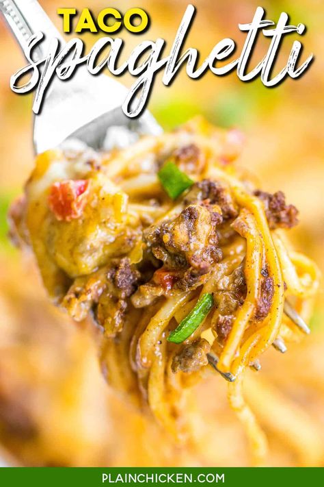 Taco Spaghetti - THE BEST! We ate this three days in a row! Ready in 30 minutes!! Taco meat, velveeta, diced tomatoes with green chilies, spaghetti, cream of chicken soup and cheddar cheese. CRAZY good! Everyone cleaned their plates - even our picky eaters! Our favorite Mexican casserole! Taco Spaghetti With Velveeta, Recipe With Cream Of Chicken, Taco Spaghetti Recipe, Parties Food, Fresh Drink, Taco Spaghetti, Plain Chicken, Spaghetti Recipe, Cakes Recipes