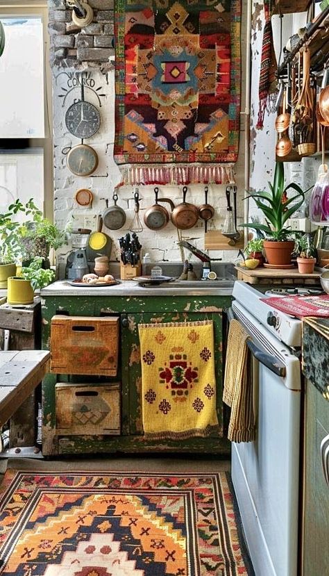 Boho Style Kitchen, Boho Kitchen Ideas, Boho Kitchen Decor, Boho Kitchen, Apartment Kitchen, Dream House Interior, Pretty House, Dream House Decor, Free Spirited