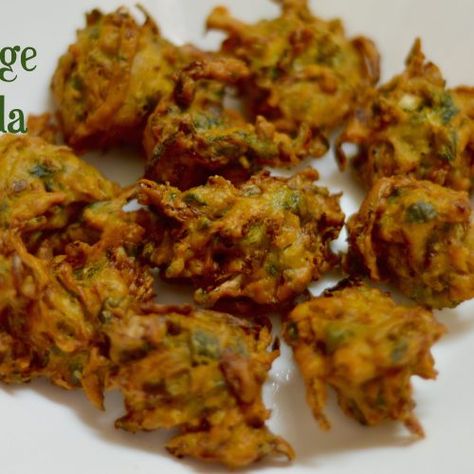 Cabbage Recipes Indian, Pakistani Desserts, Snack Recipe Ideas, Sweet Corn Recipes, Indian Vegan, Pakora Recipes, Potato Snacks, Recipes In Tamil, Veggie Delight