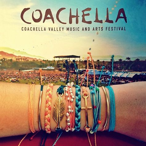 Time to get #STACKED! Complete your #Coachella Fit with a wrist full of #PuraVida! Don't be that naked hand in the air rockin' out to your favorite band or DJ! Accessorize that #armparty with #PuraVidaBracelets!  #wristswag #festivalfashion #chellasteez #coachella2013 Outfit Coachella, Coachella Valley Music And Arts Festival, Hands In The Air, Nice Jewelry, Pura Vida Bracelets, Coachella Valley, Summer Skin, Arm Party, Festival Outfit