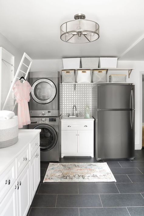 laundry room with high up storage Colorful Mudroom, Chic Laundry Room Ideas, Best Laundry Room Ideas, Chic Laundry Room, Hang Shelves, Hanging Drying Rack, Hidden Laundry, Exposed Ceilings, Mudroom Laundry Room