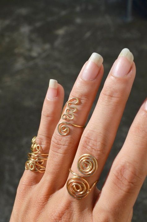 Diy Wire Jewelry Rings, Wing Ring, Wire Jewelry Rings, Diy Ring, Indie Jewelry, Wire Wrapped Ring, Wire Jewelry Designs, Diy Wire Jewelry, How To Make Rings