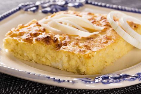 Sopa Paraguaya, Paraguay's National Dish Paraguay Food, Bolivian Food, Cheese Pancakes, Corn Cakes, White Corn, Marinated Beef, National Dish, Fried Dough, Brazilian Food