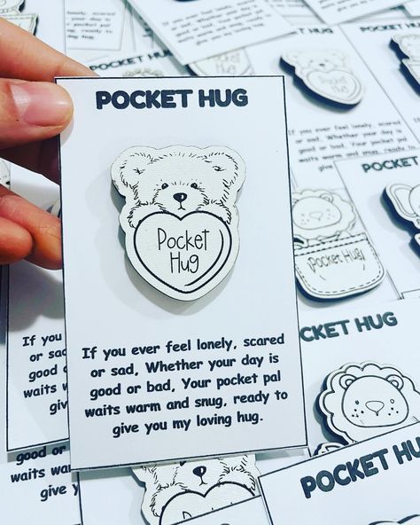 Pocket Hug Poem Printable, Pocket Reminder, Pocket Hug Rock, Pocket Hug Rocks, Pocket Hugs Poem, Diy Pocket Hug, Pocket Hug Poem, Pocket Hugs Diy, Pocket Hug Ideas