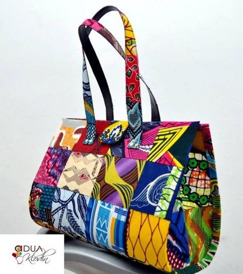 Ghana’s ADU Amani Klodin Releases New Bags – FashionGHANA.com: 100% African Fashion Ankara Bags, African Shoes, African Bag, Dresses African, Skirts Short, African Accessories, Afrikaanse Mode, New Bags, Ankara Print