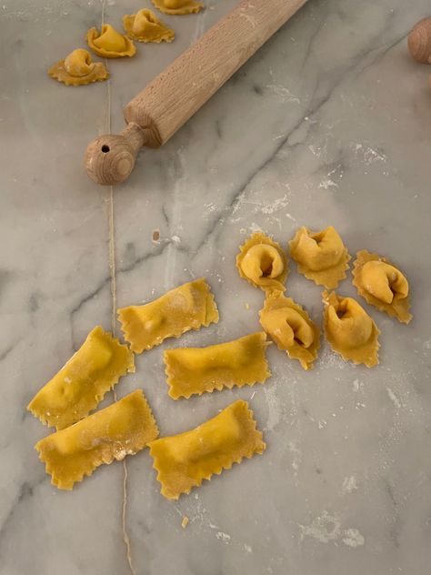 Pasta Making Aesthetic, Florence Italy Aesthetic, Florence Italy Food, Making Aesthetic, Italy 1983, Pasta Making Class, Somewhere In Northern Italy 1983, 2023 Ideas, Pasta Making