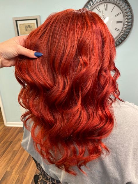 Bright Copper Red Hair, Bright Copper Hair, Red Copper Hair, Ginger Hair Dyed, Red Orange Hair, Red Blonde Hair, Wine Hair, Red Hair Inspo, Red Hair Woman