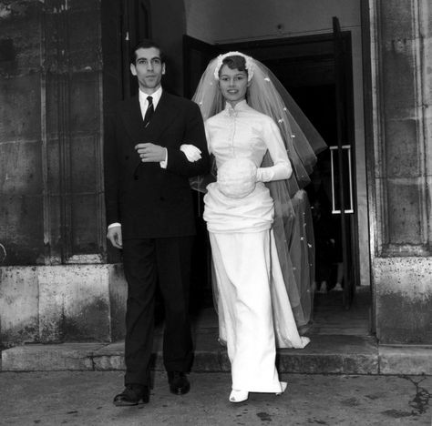 How Brigitte Bardot Was a Stylish Bride 9 Times Over Brigitte Bardot Wedding, Bardot Wedding Dress, Bridgette Bardot, Victorian Gown, Old Hollywood Wedding, Celebrity Bride, Bridget Bardot, Celebrity Wedding Dresses, Gingham Fashion