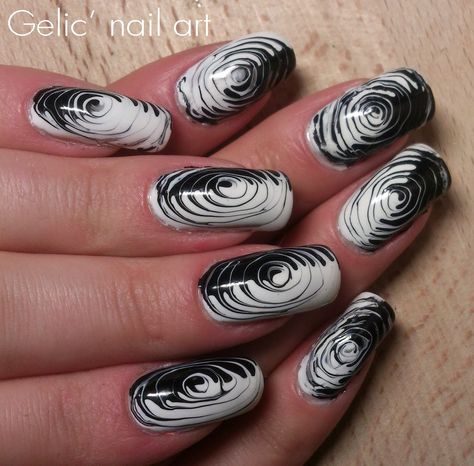 Needle Nail Art Design, Needle Art Nails, Nail Art Black And White, Nail Art Black, Nail Business, Nail Art Techniques, Nail Salons, Art Black And White, Marble Nails