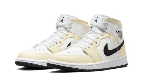 Air Jordan 1 Mid Coconut Milk Sneakers Air Jordan homme femme Jordan 1 Coconut Milk, Air Jordan Mid, Jordan Mid, Nike Air Jordan 1 Mid, Womens Air Jordans, Air Jordan Sneakers, Casual Styles, Jordan Sneakers, Nike Dunk High